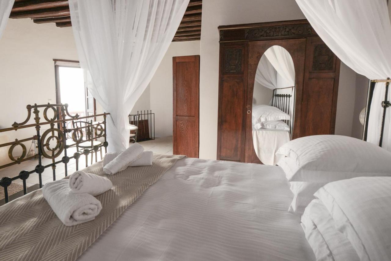 Castrum Traditional Sunset Suites Plaka  Екстер'єр фото