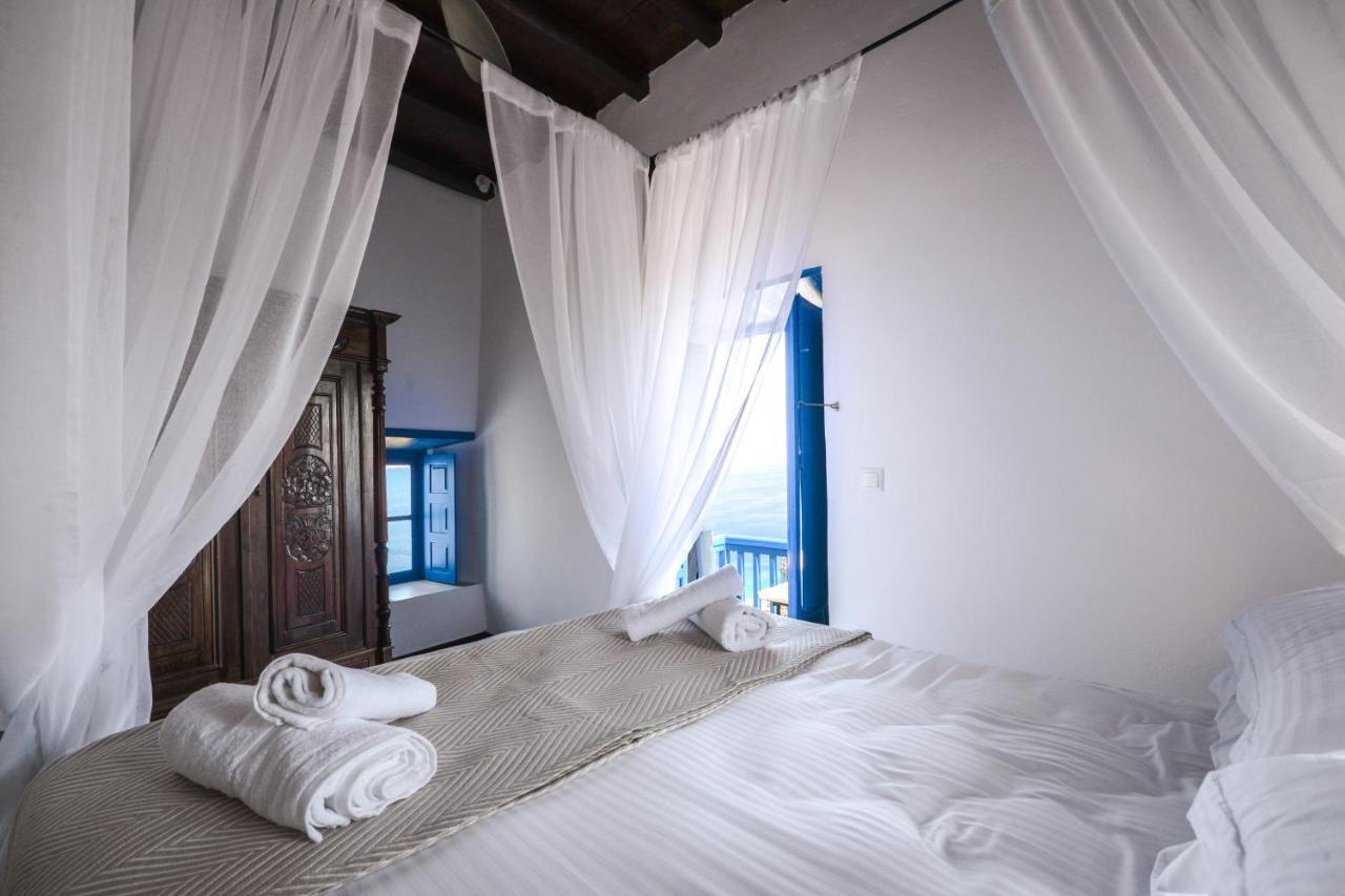 Castrum Traditional Sunset Suites Plaka  Екстер'єр фото