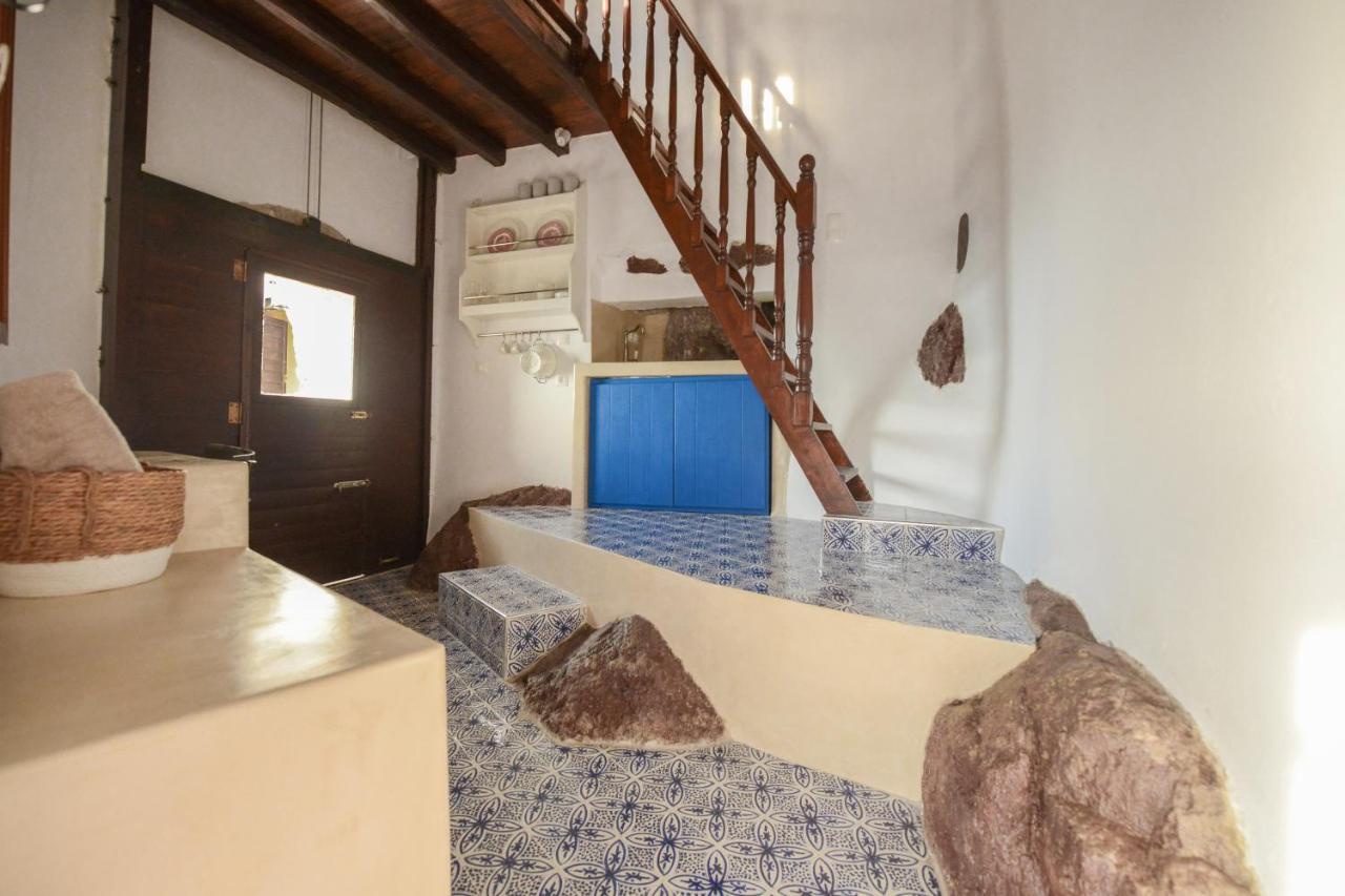 Castrum Traditional Sunset Suites Plaka  Екстер'єр фото